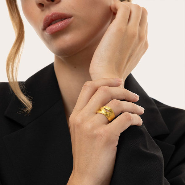 Anello fascia piatta intreccio