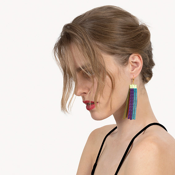 Orecchini plissettati strisce lunghe