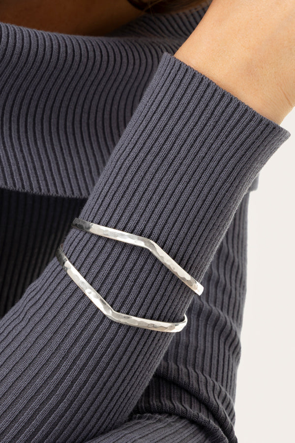 Bracciale aperto due linee