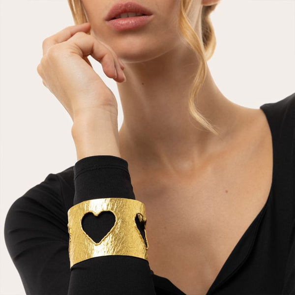 Bracciale fascia cuori bucati