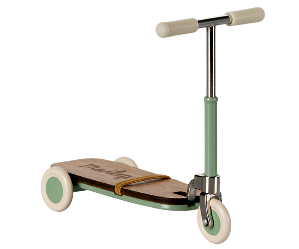 Monopattino topo verde