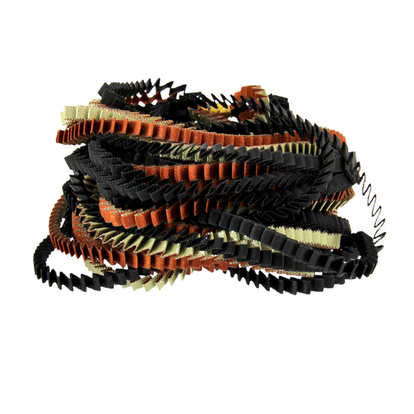 Collana plissettata lunga