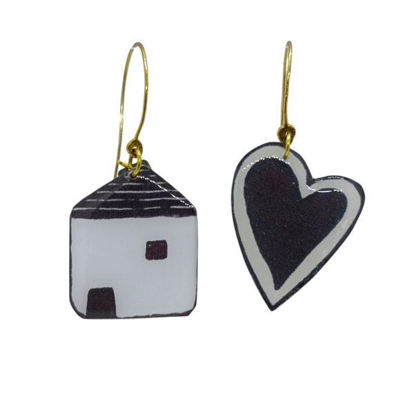 Orecchino casetta bianco/nero