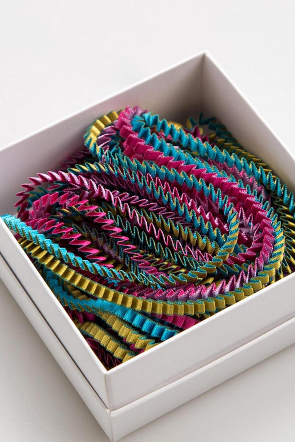 Collana plissettata lunga