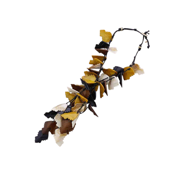 Collana ciondolo foglie