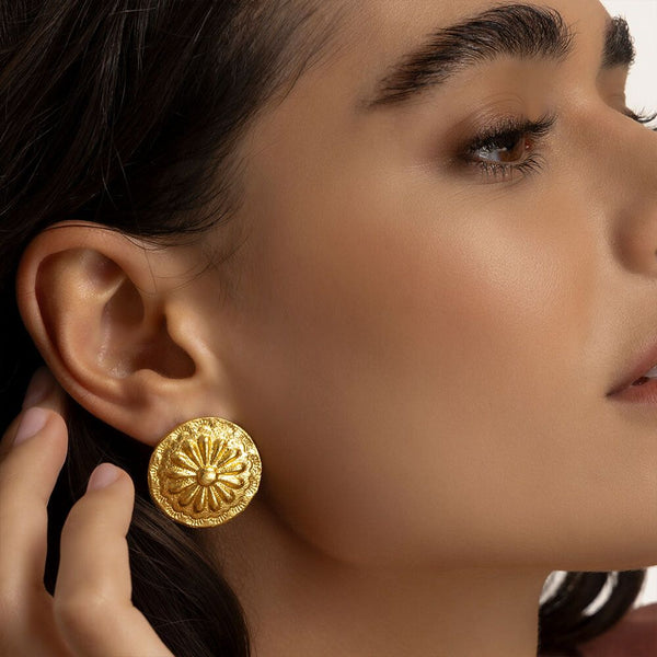 Orecchini design fiore