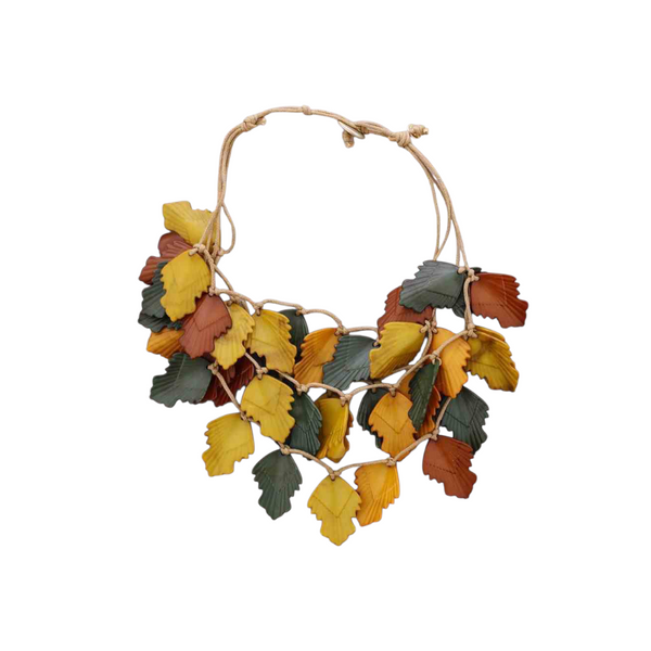 Collana giro foglie