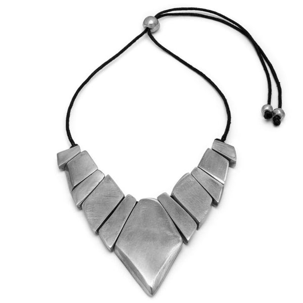 Collana a rombi irregolari