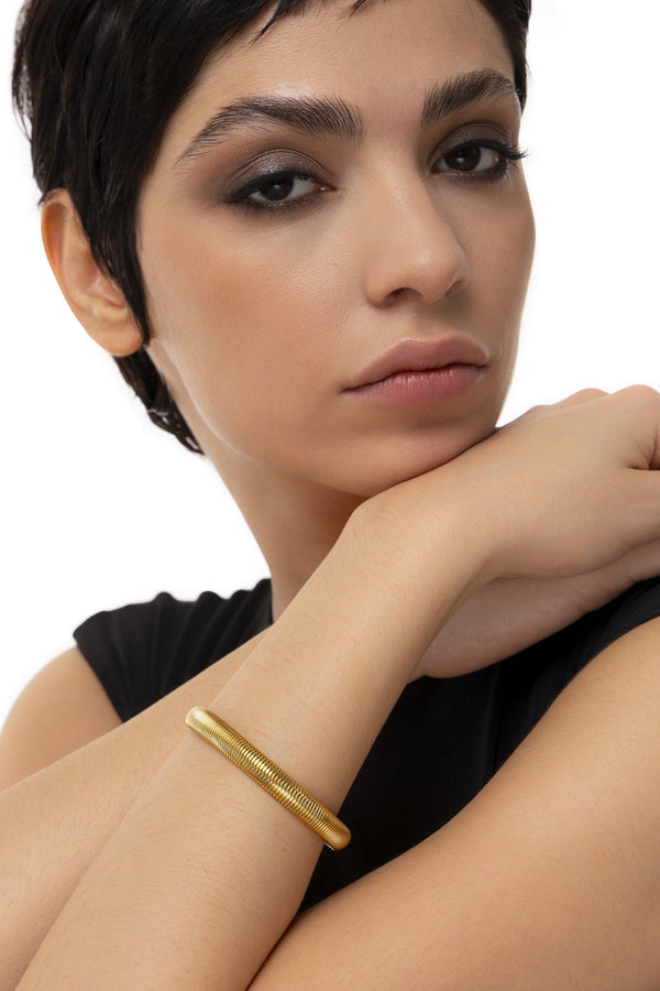 bracciale rigido a coste