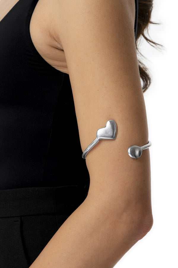 Bracciale per braccio cuore